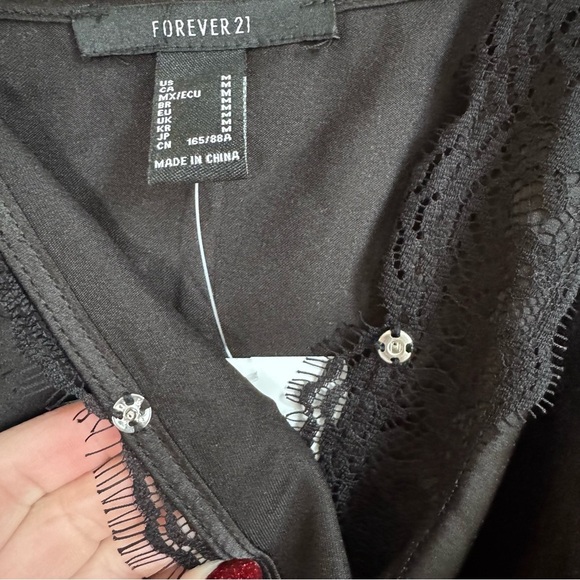 Forever 21 black lace bodysuit adjustable sleeves medium NWT goth fairy whimsy - Picture 6 of 10